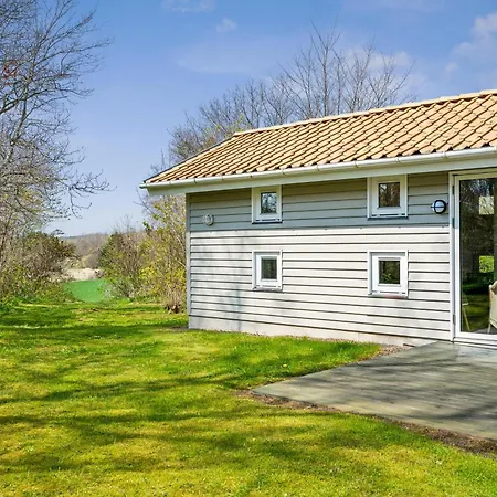 Well-maintained With Sea View Close To *
