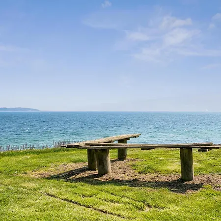 Well-maintained With Sea View Close To