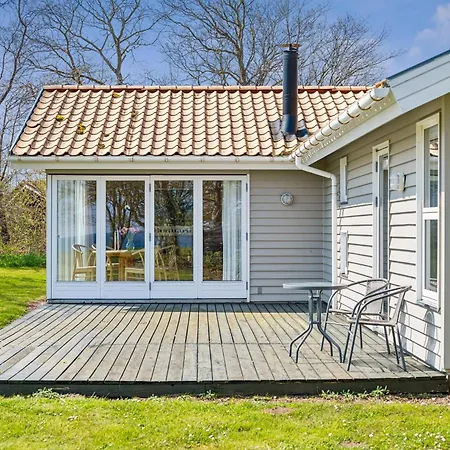 Well-maintained With Sea View Close To Сasa de vacaciones Ebeltoft