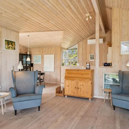 Well-maintained With Sea View Close To Nyaraló Ebeltoft