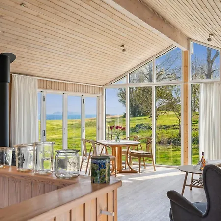 Well-maintained With Sea View Close To * Ebeltoft